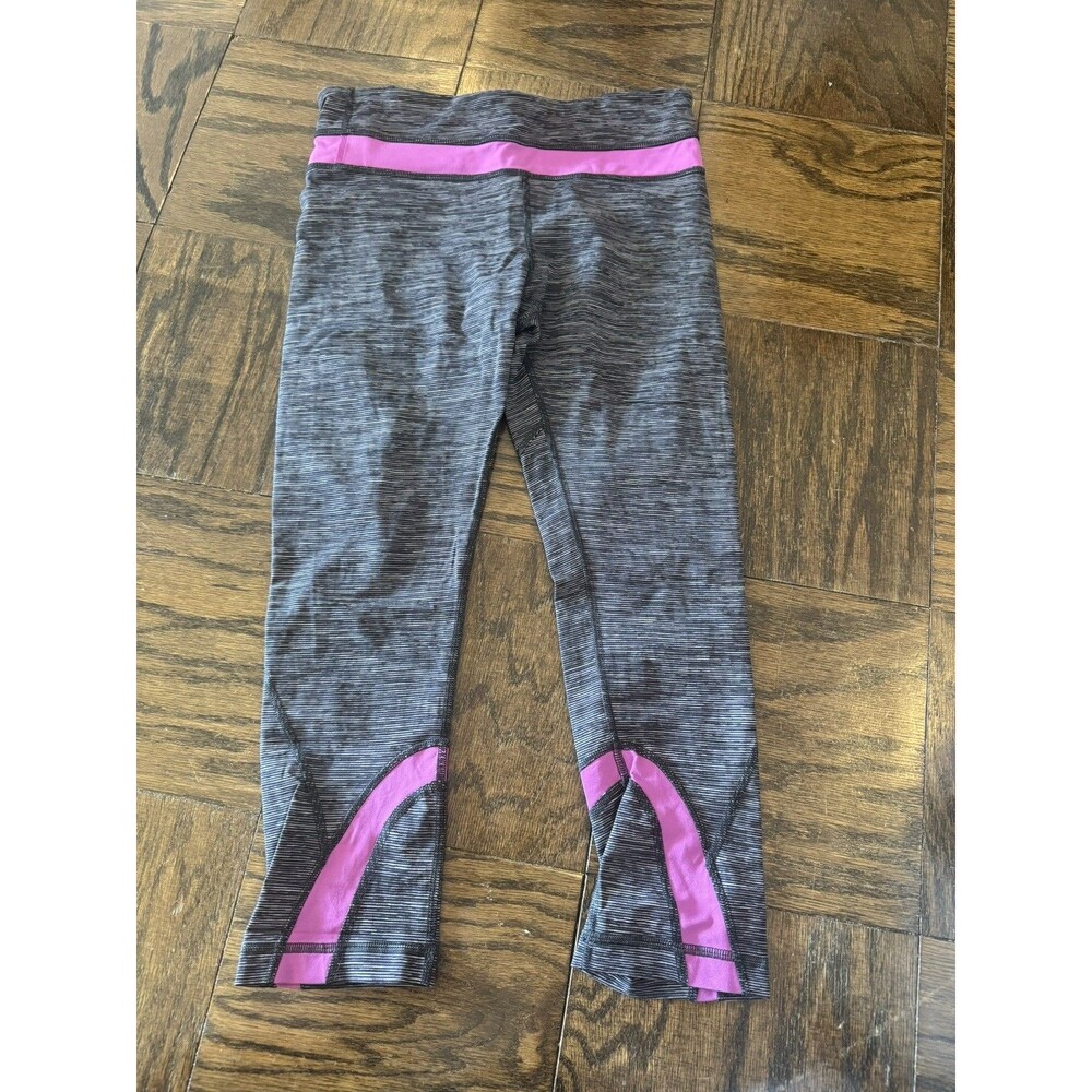 Lululemon Womens Gray Pink Space Dye Athletic Cropped Leggings Size 6